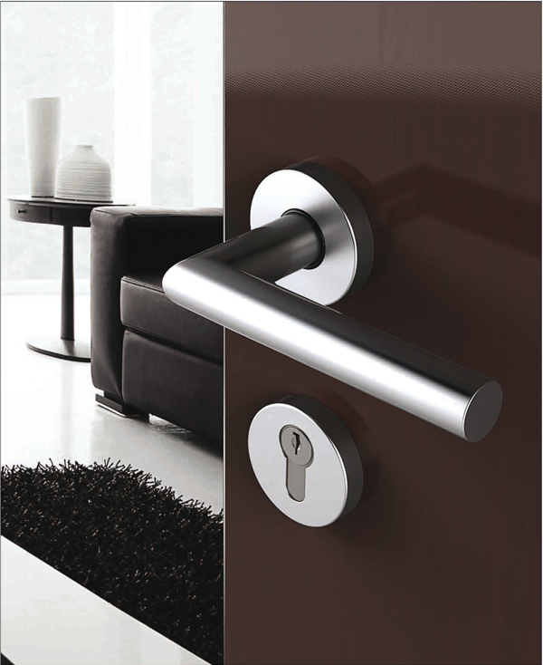 Tropex Toledo cylinder-shaped handles in satin stainless steel Maniglie a forma cilindro Tropex Toledo in acciaio inox satinato