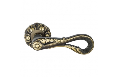 1125-8 Aquamarine Class Door Handle on Rose Frosio Bortolo With Exotic Snake Shape