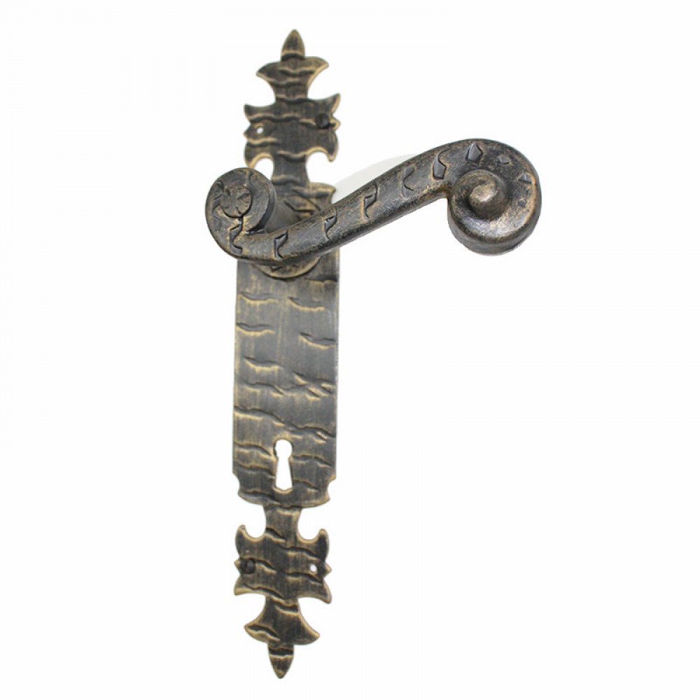 2046 Curled Wrought Iron Door Handle on Plate Lorenz Ferart
