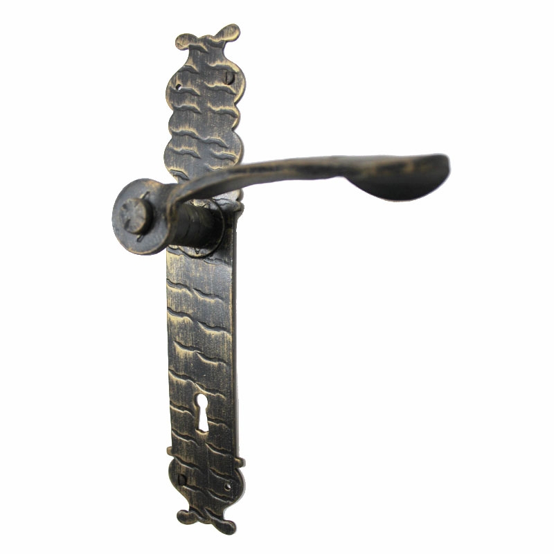 2054 Wood Pattern Wrought Iron Door Handle on Plate Lorenz Ferart