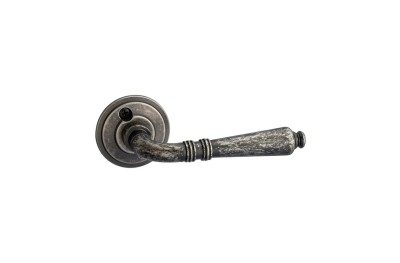 Vintage Door Handle with Visible Screws Geneva Reguitti