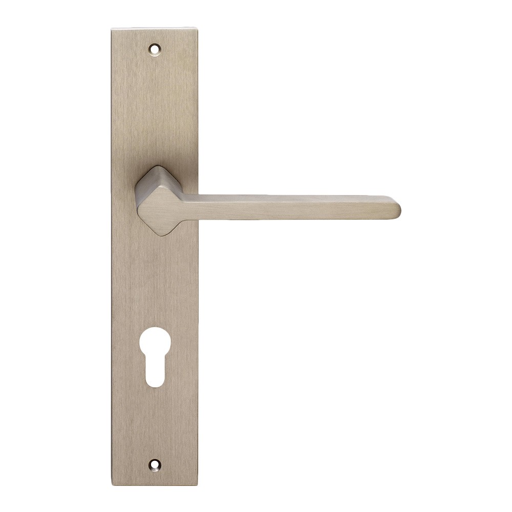 Rocket Frosio Bortolo modern interior handle designed by Sliwinska Keska
