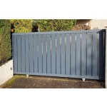 Wheel with External Support for Sliding Gate Adem