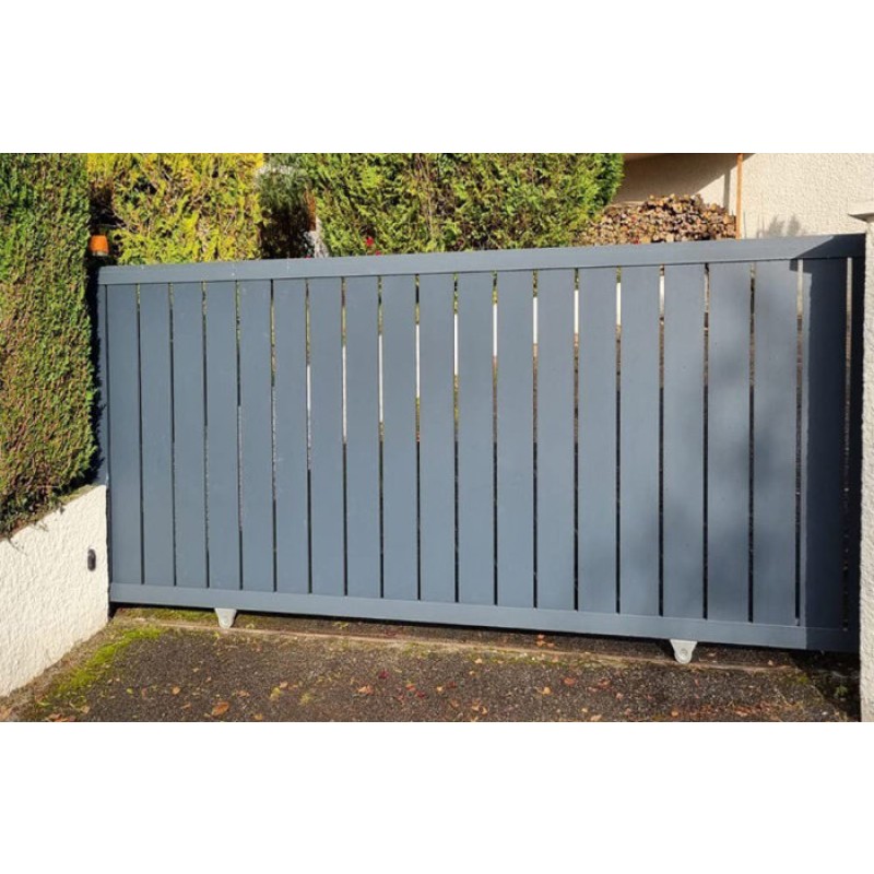 Wheel with External Support for Sliding Gate Adem